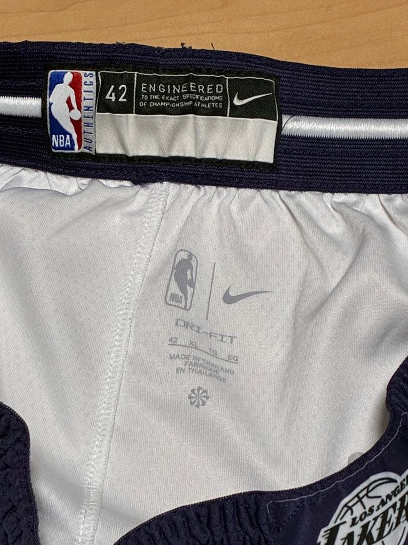 NIKE LOS ANGELES LAKERS バスケットボールパンツ