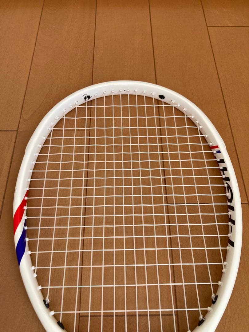 美品2025年 TecnifibreT-FIGHT 300S G2 98インチ