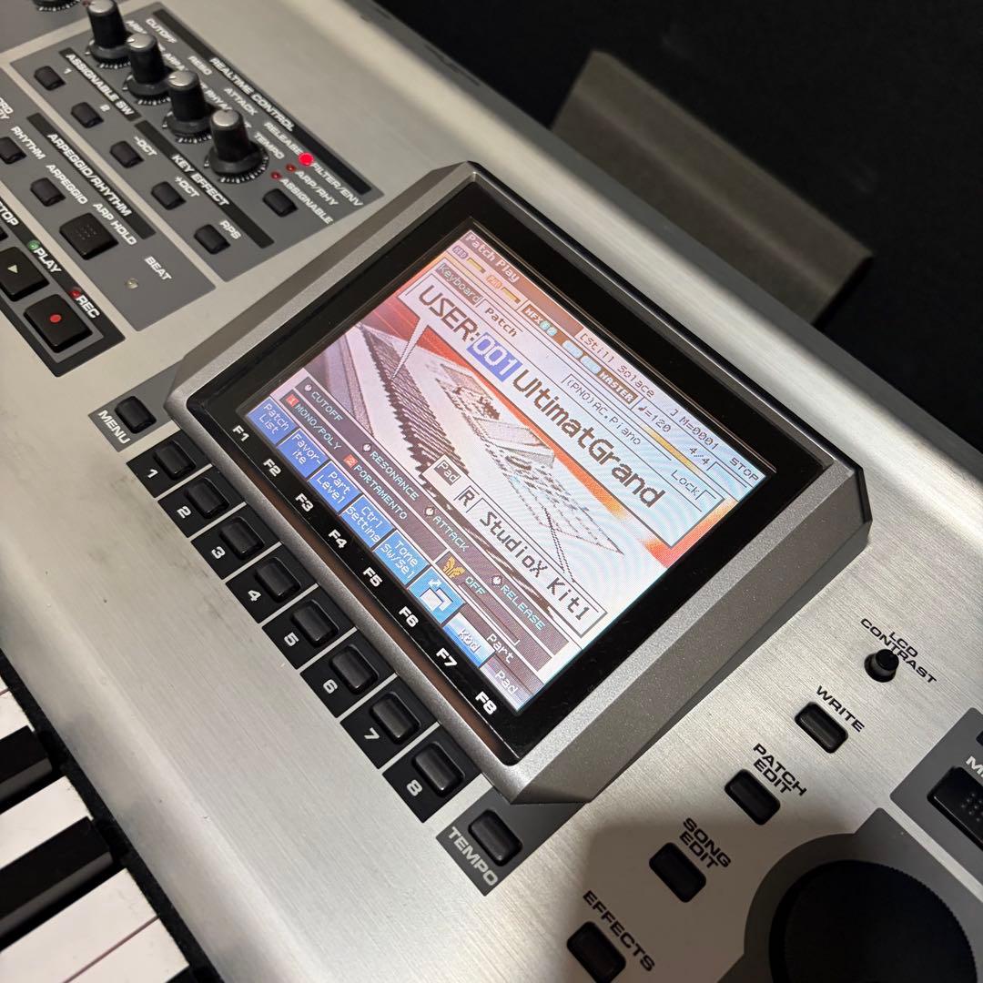 Roland FANTOM X8 88鍵盤 シンセサイザー 専用ハードケース付き