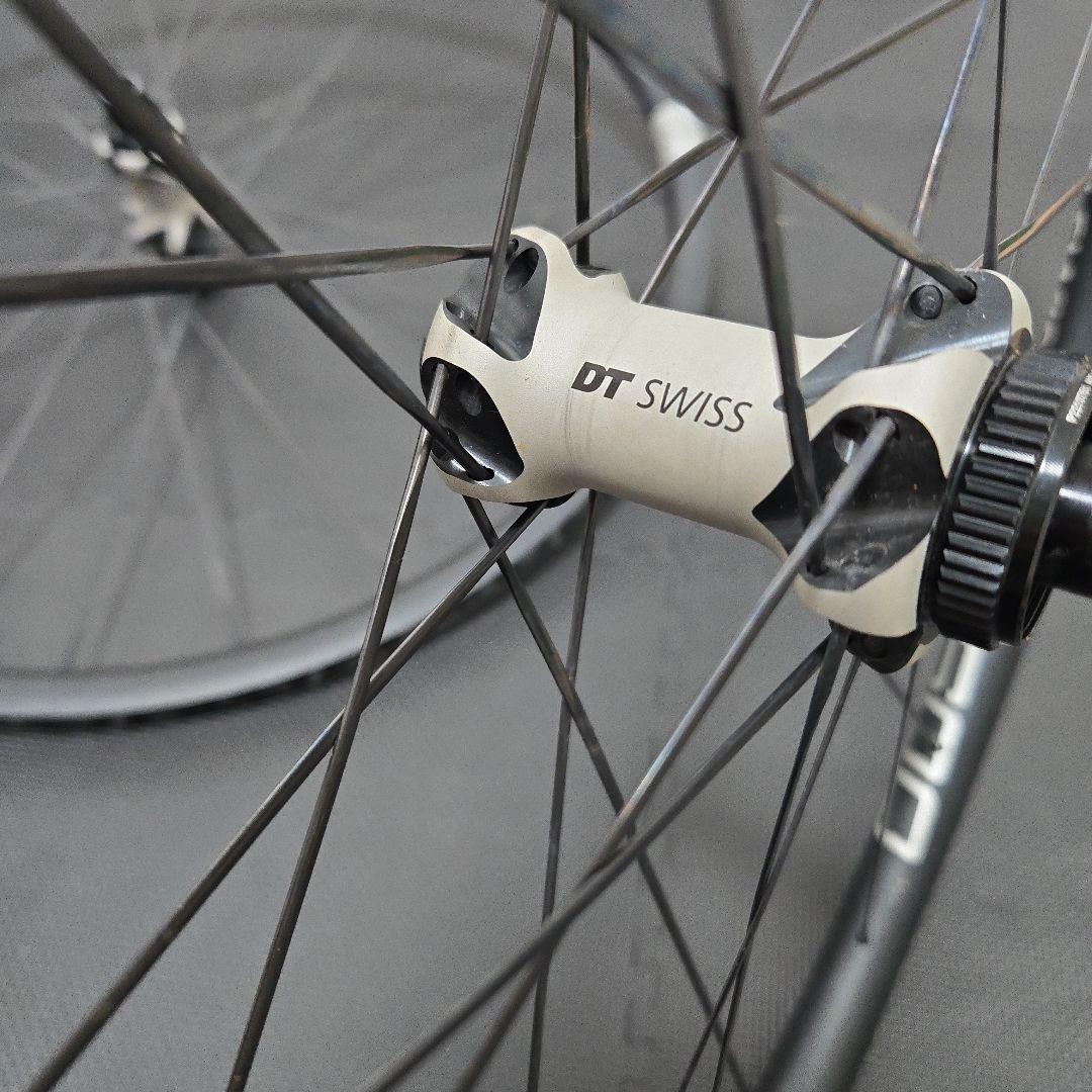 DT SWISS GR1600　チューブレスタイヤ2本付属