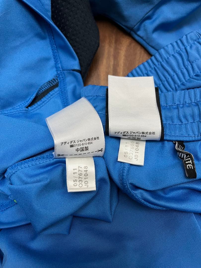 ☆adidasアディダス☆サッカートレーニングトップパンツ上下Mセットアップ