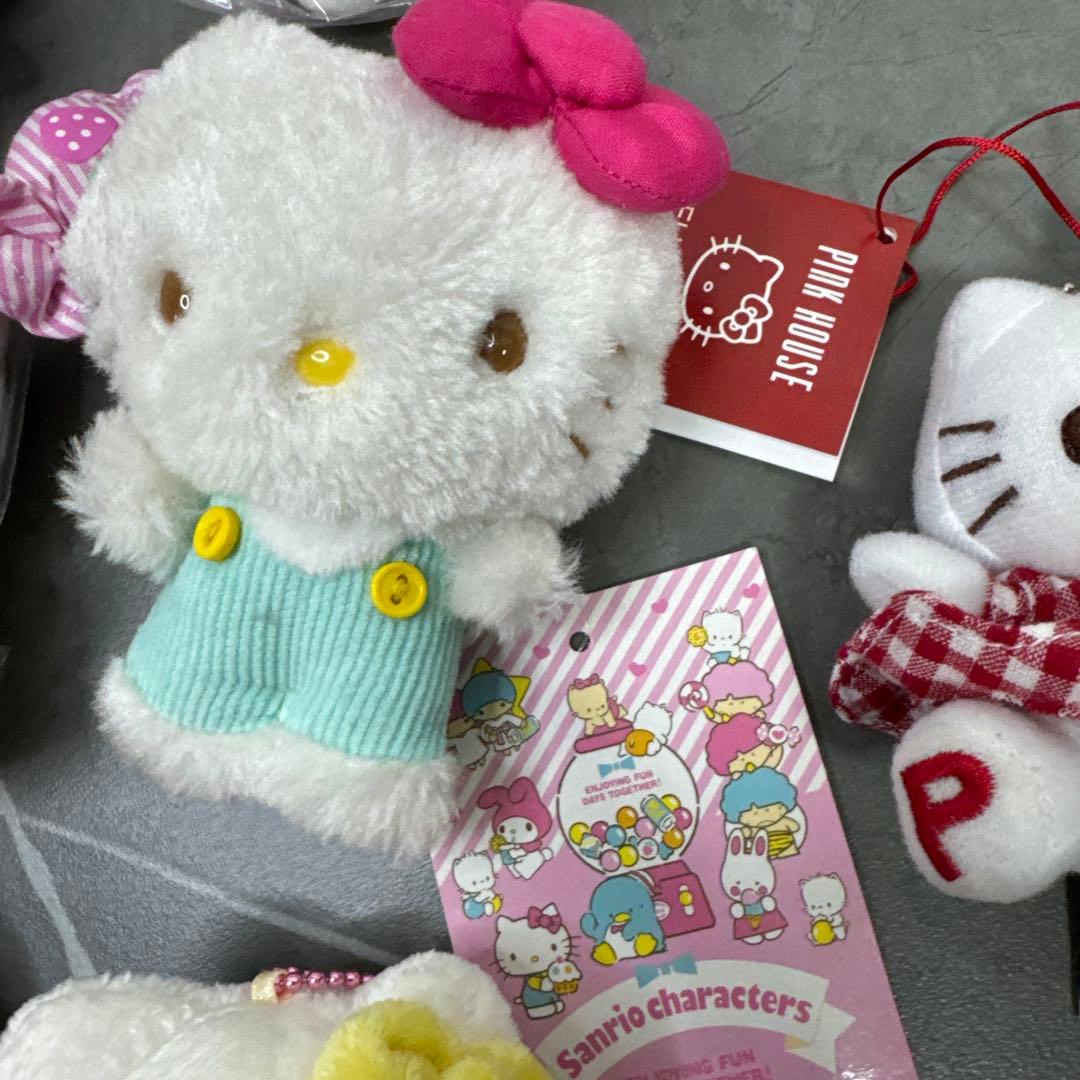ハローキティ　サンリオ　ぬいぐるみ　マスコット　まとめ売り