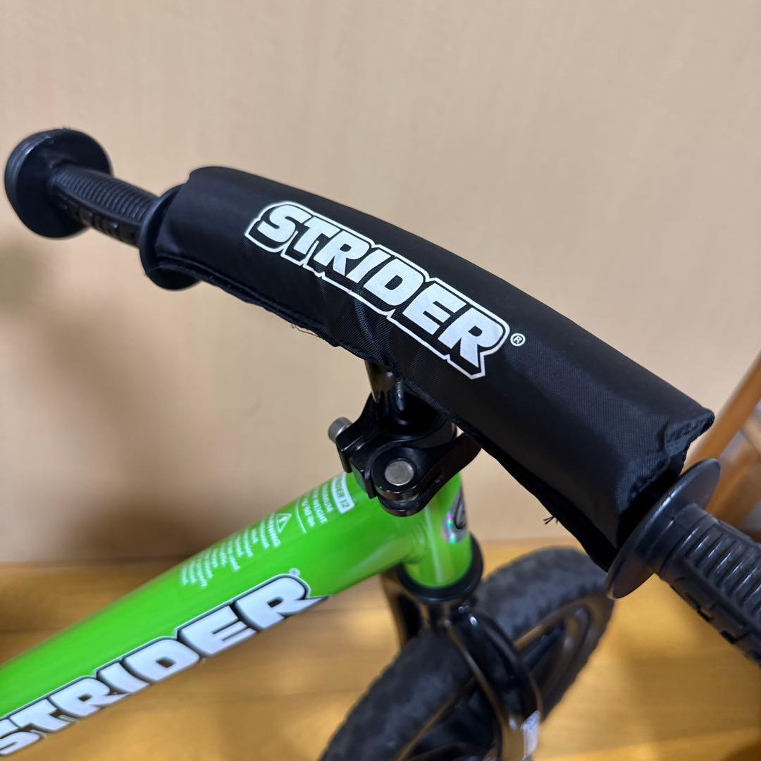 美品 ストライダー 12 スポーツ グリーン 本体