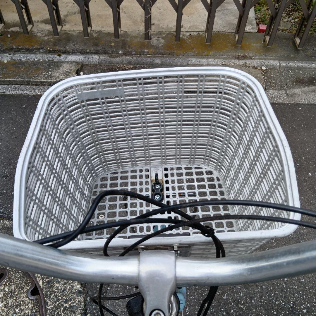 電動アシスト自転車 水色 前面バスケット付き