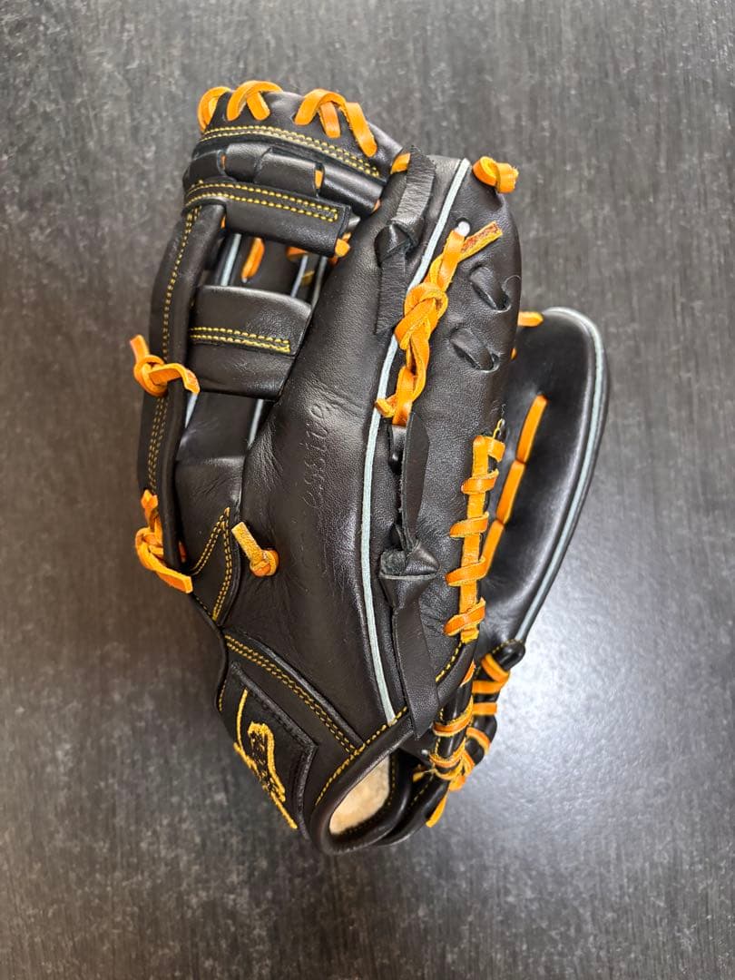 Slugger Aggressive Baseball 軟式グローブ