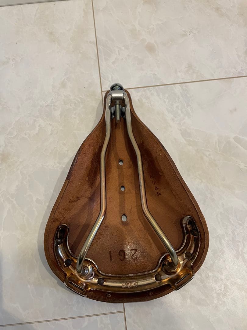 BROOKS B17 SPECIAL ブラウン