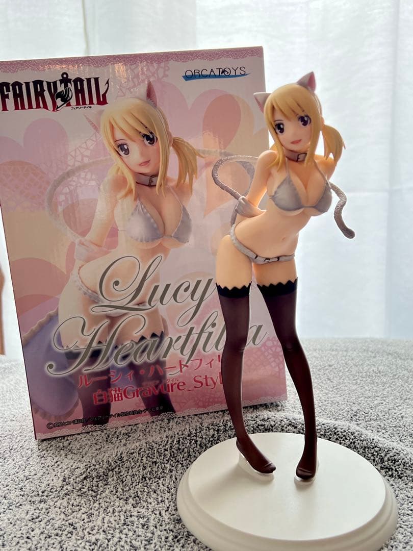 FAIRY TAIL エルザ・スカーレット & ルーシィ・ハートフィリア 白猫