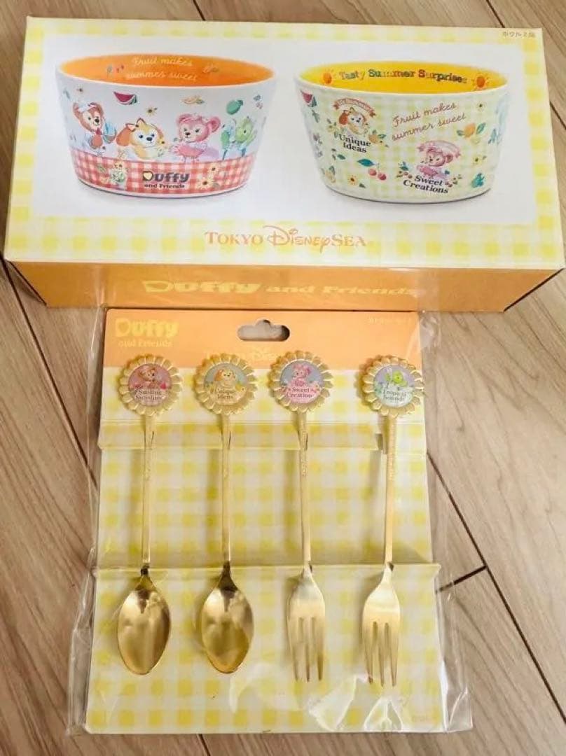 【新品】ディズニー　ダッフィー&フレンズ　マルチクロス　カトラリー類グッズ5点