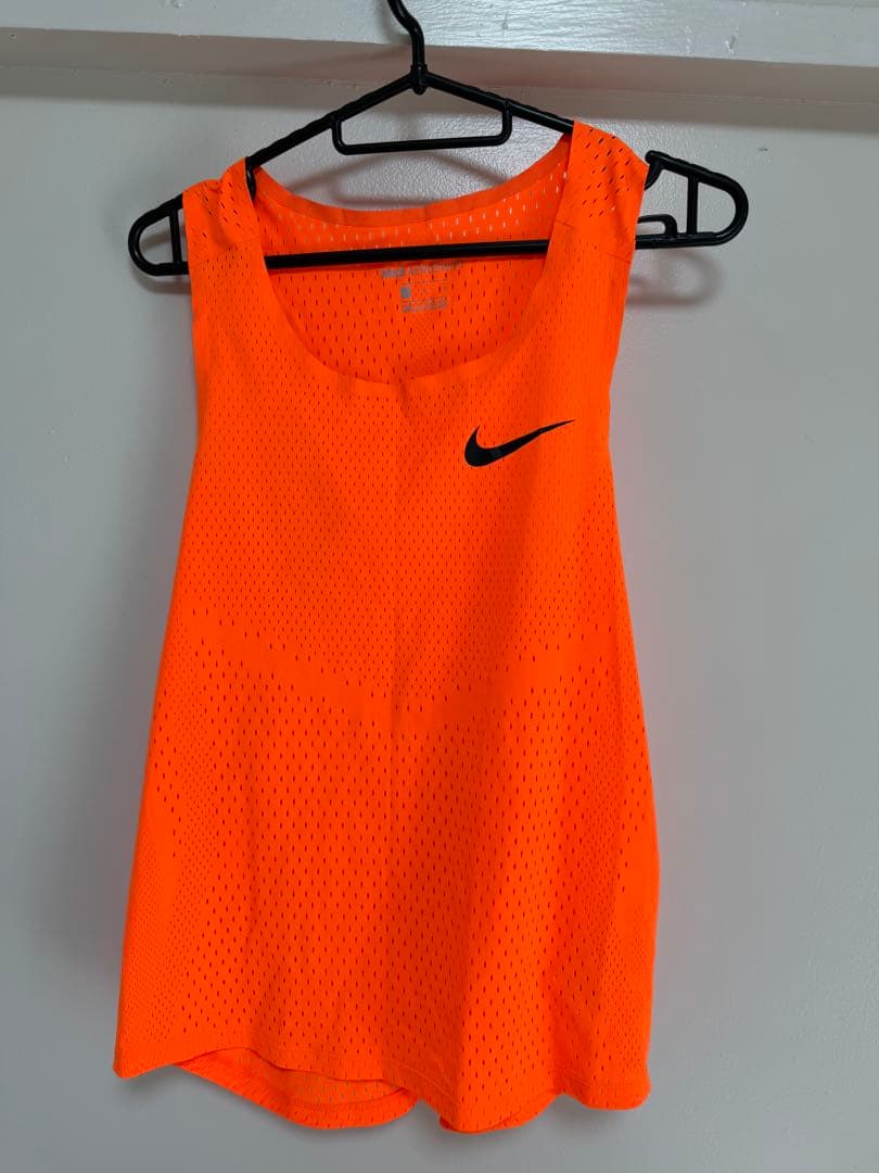 Nike エアロスイフト セット