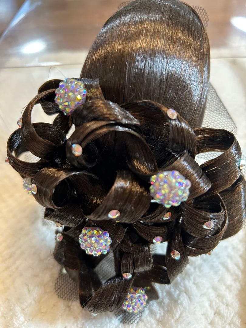 多美咲ヘアドレス雫型 ダークブラウン カールヘアアクセサリ67000→49999
