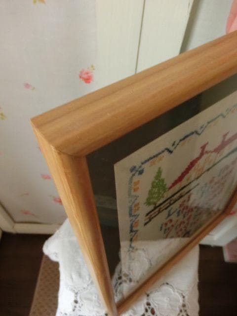 ②アンティーク　クロスステッチの額