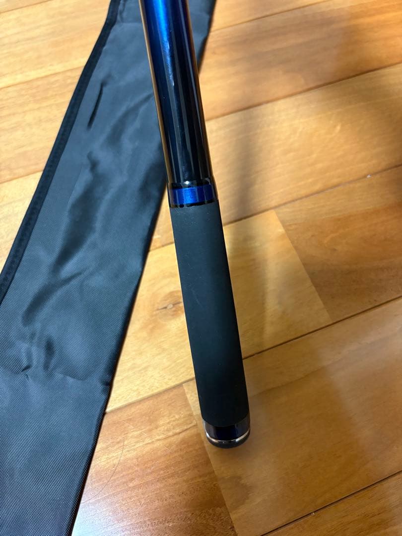極上美品　ダイワ(Daiwa)　21メガディス 3-53HR・N