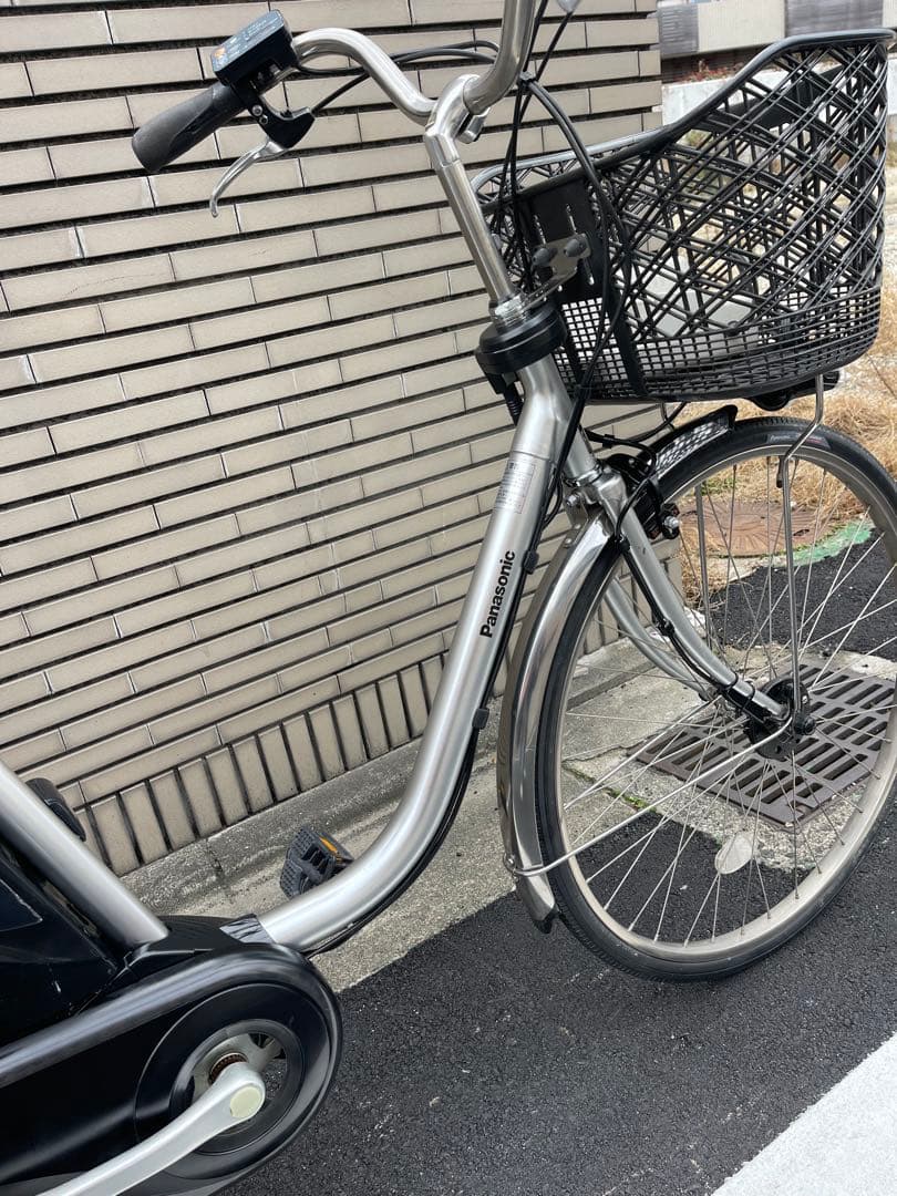 8.9ah Panasonic電動アシスト自転車 シルバー バスケット付き