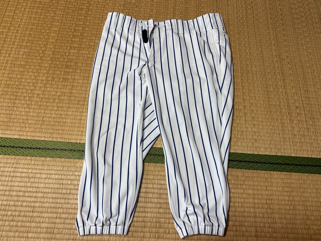 高校野球 明徳義塾 ズボン