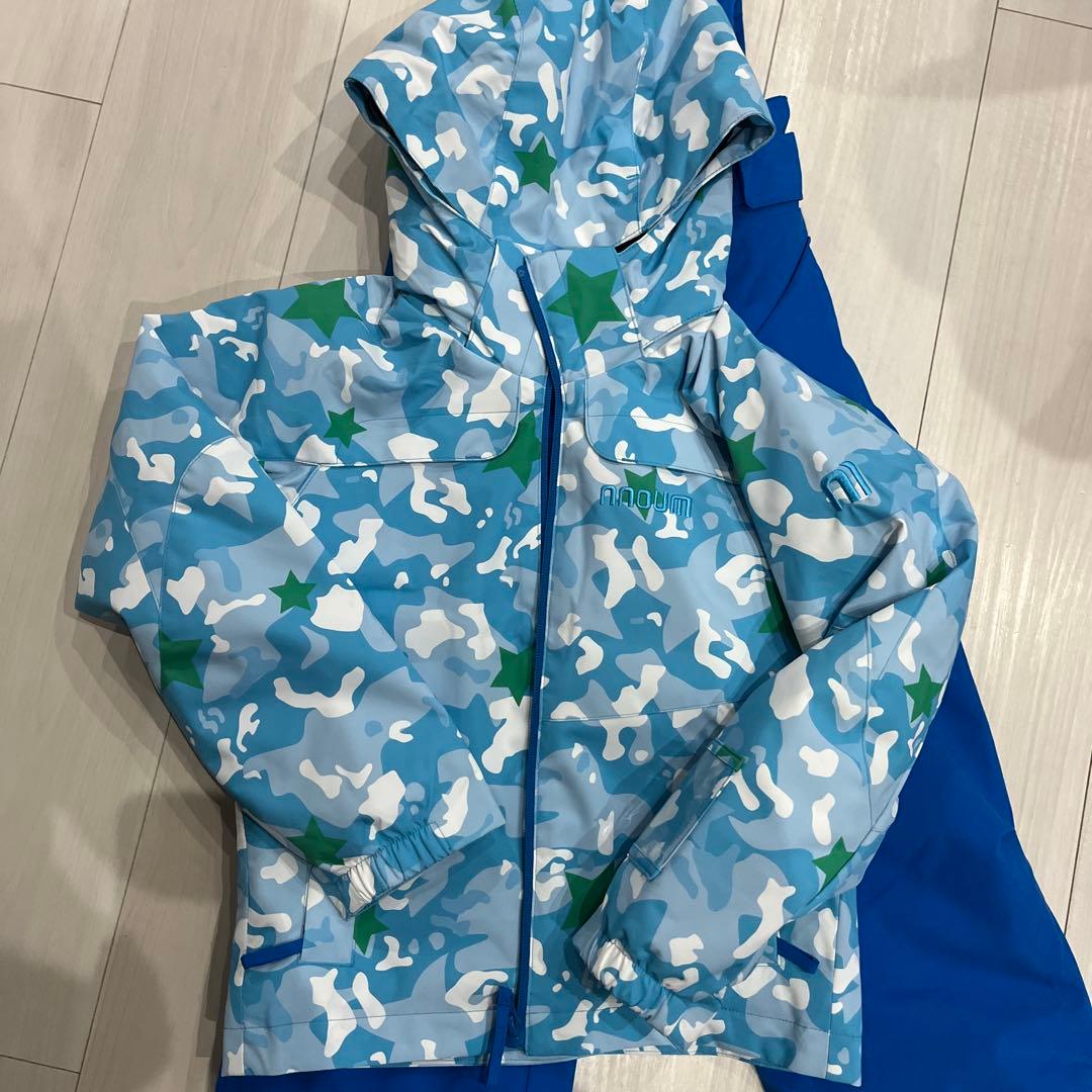 ノアム　現行品　nnoum 子ども用　スキーウェア　スノーボードウェアセット