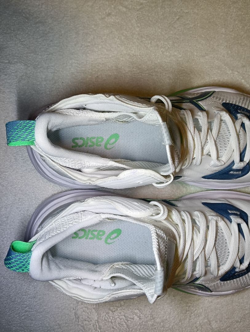 新品同様 ASICS メタライズ2 26.5 RISE2 アシ