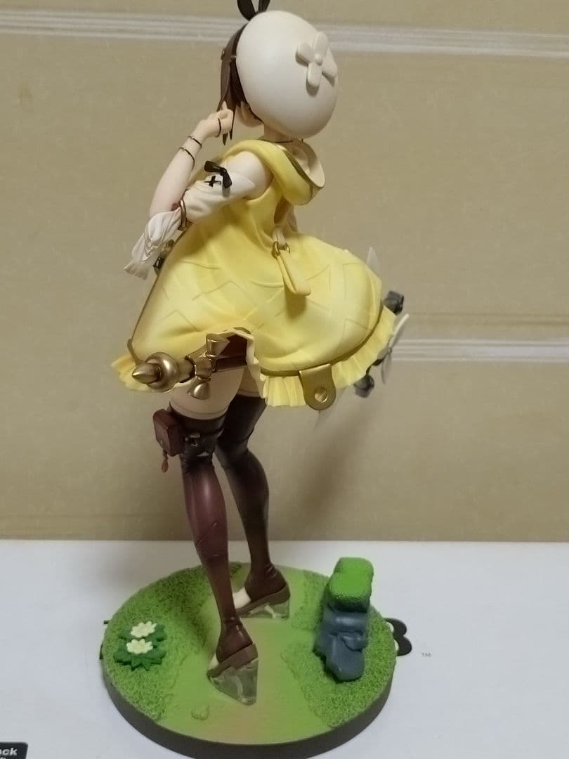 ライザ　1/7スケールフィギュア　1点 ライザのアトリエ常闇の女王の秘密の隠れ家