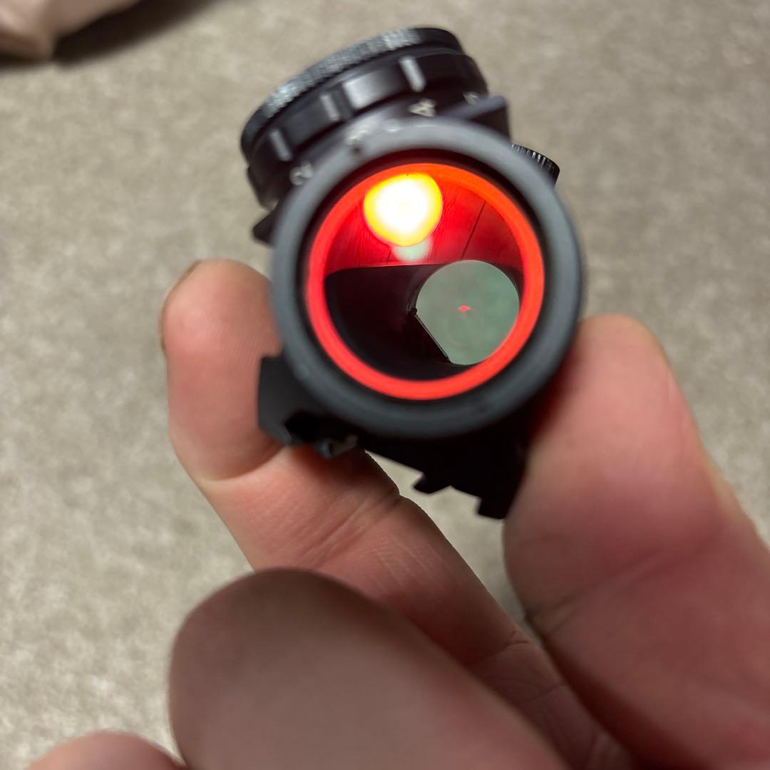 ブッシュネル　ドットサイド　実銃用