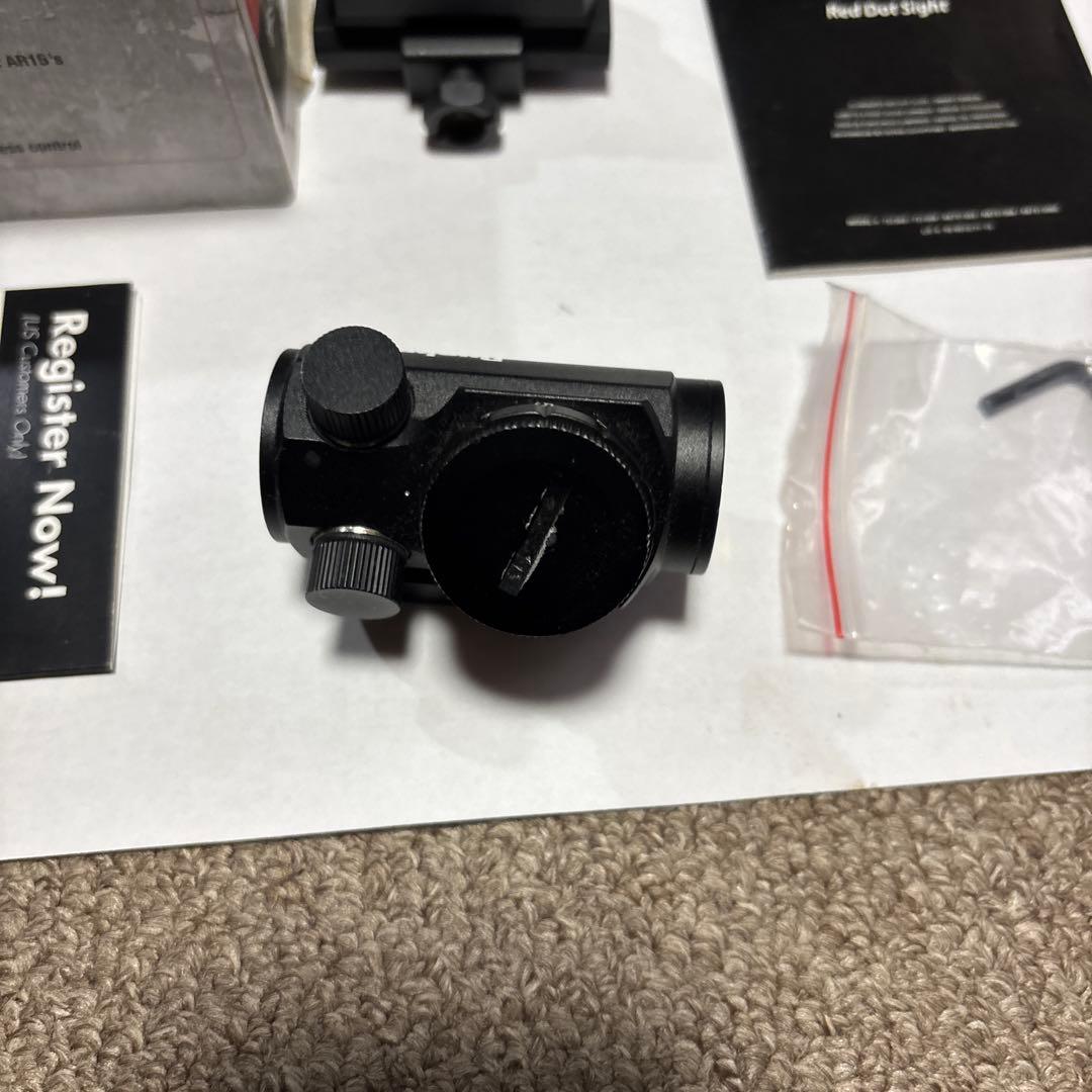 ブッシュネル　ドットサイド　実銃用