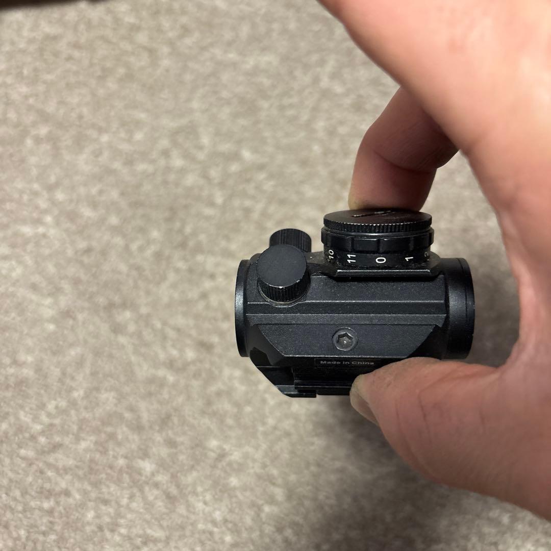 ブッシュネル　ドットサイド　実銃用