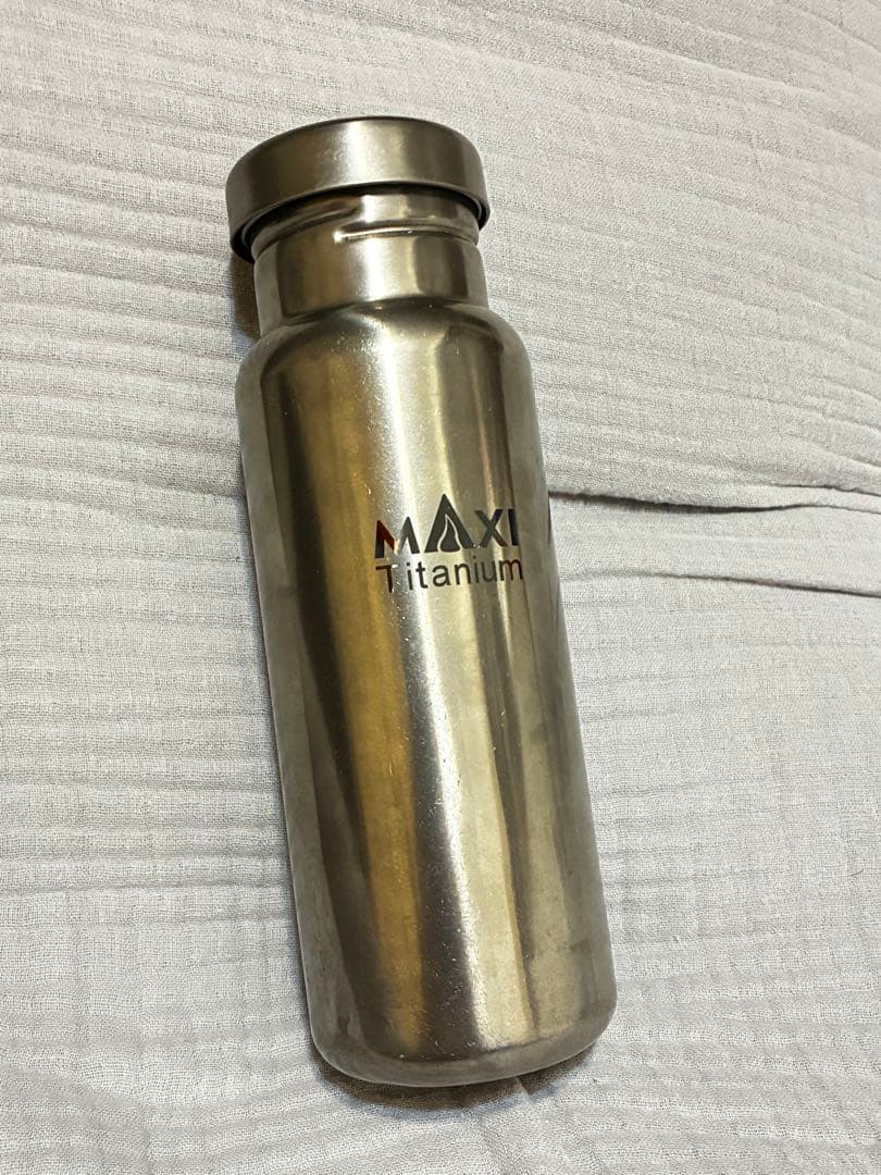 コ*ん様 Maxi Titanium チタンボトル