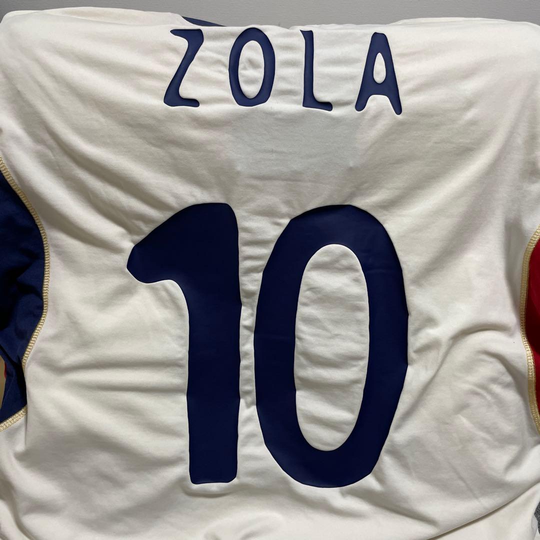 セリエA カリアリ Zola 10 ビンテージユニ 2004-2005
