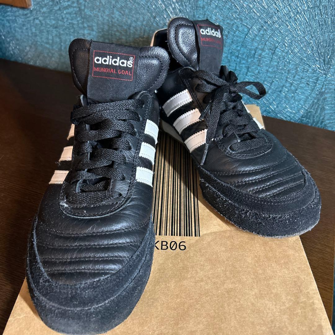 adidas スニーカー　ムンディアル　ゴール