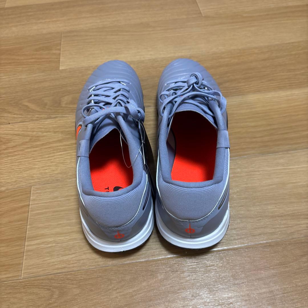 NIKE ティエンポレジェンド10アカデミー　27cm