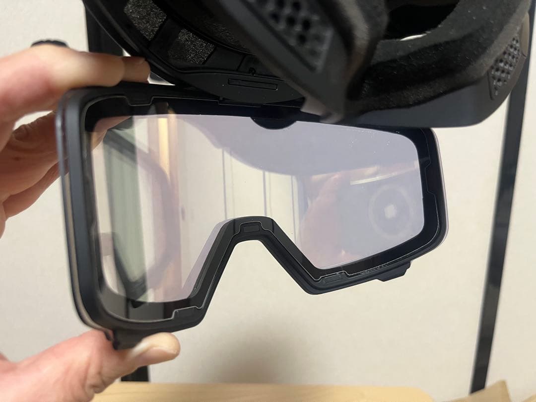 調光フリップアップスノーゴーグルKAPVOE新品