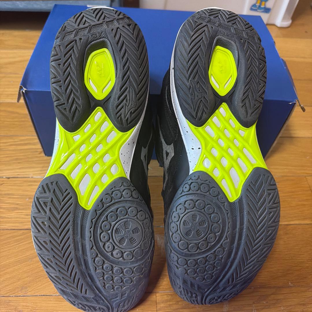 Mizuno バドミントンシューズ ブラック/イエロー　27㎝