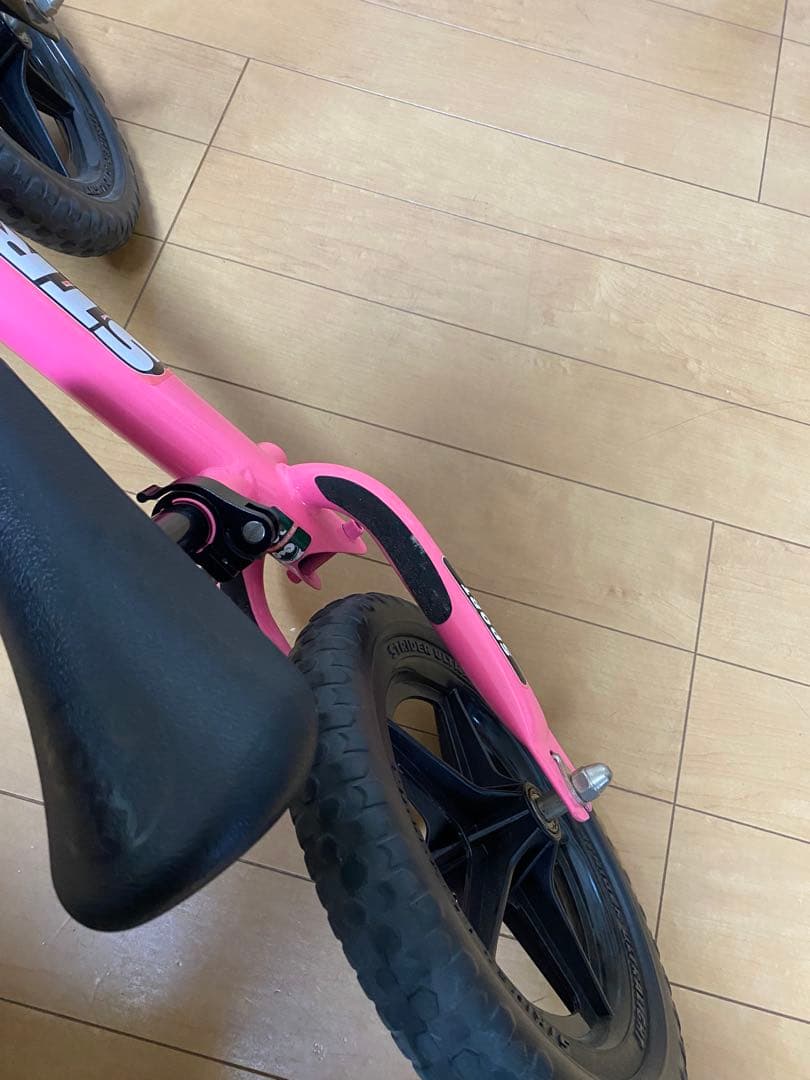 STRIDER SPORT 美品　ピンク色　日本正規品　スポーツモデル