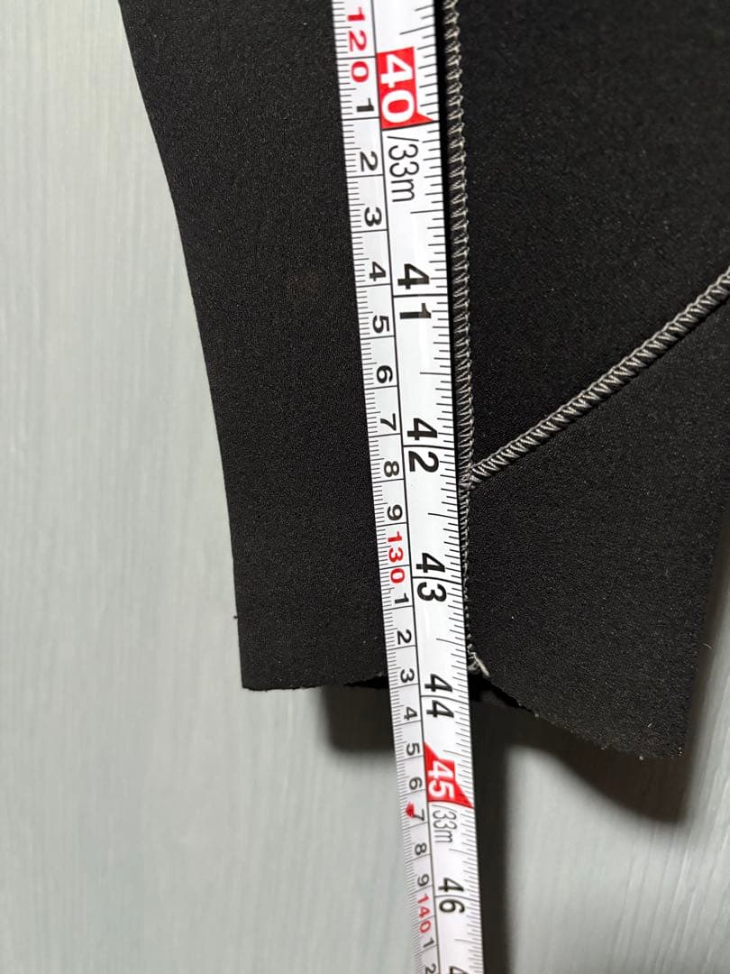 biarms☆美品！ウエットスーツ（厚め）横幅ゆったりサイズ