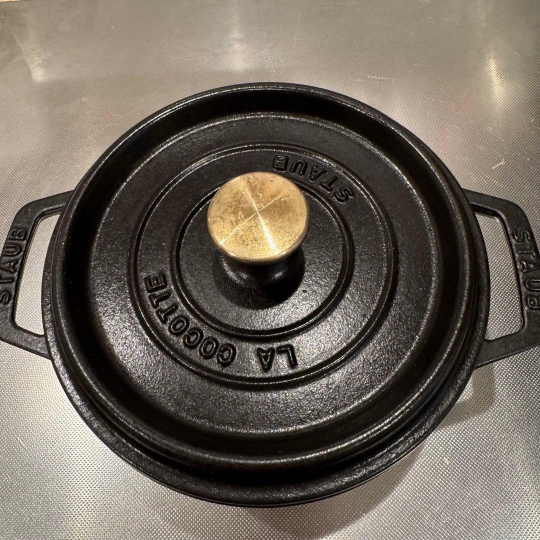 ストウブ ピコ ココット ラウンド 18cm ブラック STAUB