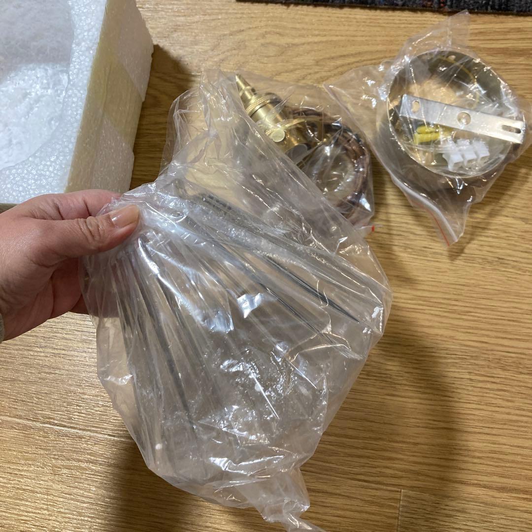 ガラスペンダント　天井照明