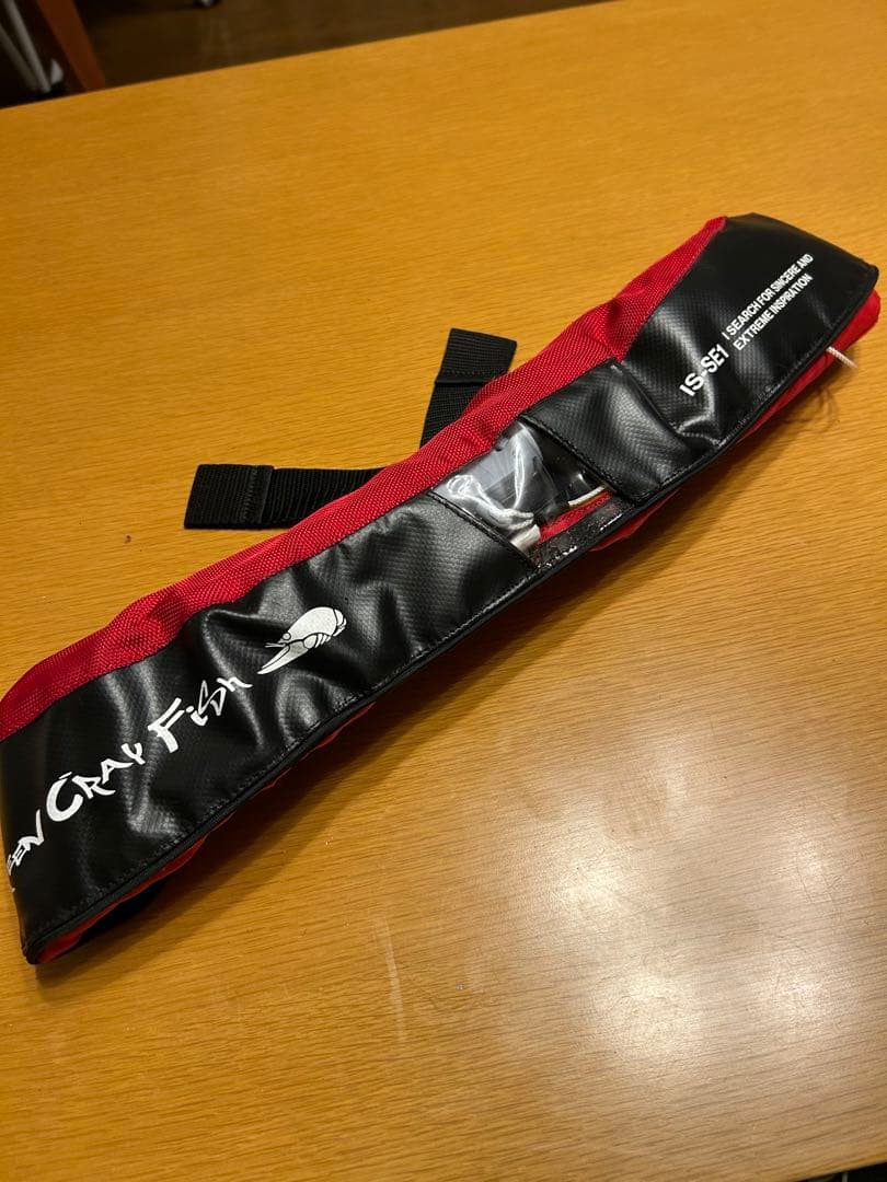 一誠　ライフジャケット　中古品