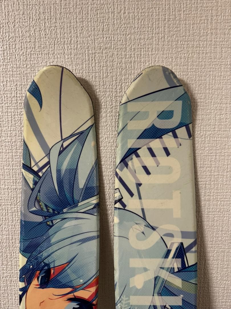 雪ミク RIOT SKIS スキー板 160cm TYROLIA ビンディング