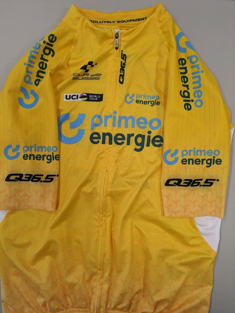 Q36.5 サイクルジャージ　primeo energie　Lサイズ