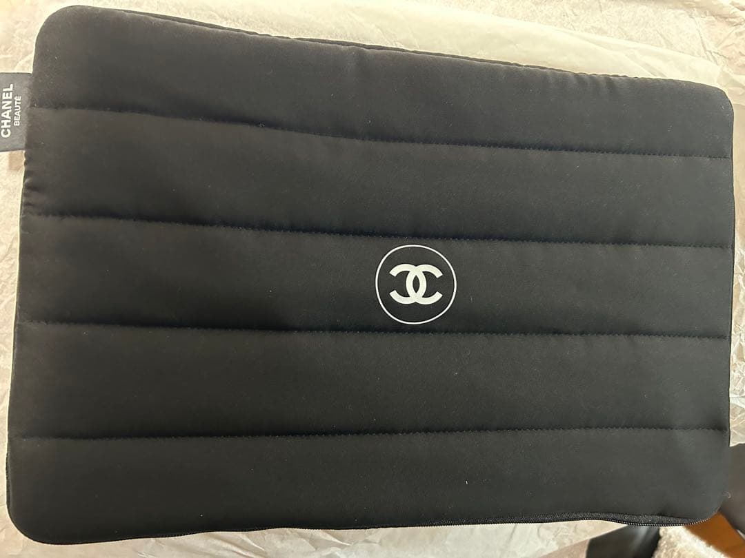 （新品）CHANEL シャネル PCケース　VIPノベルティ