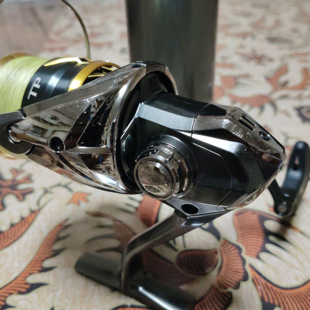 SHIMANO TWIN POWER C3000XG-スピニングリール