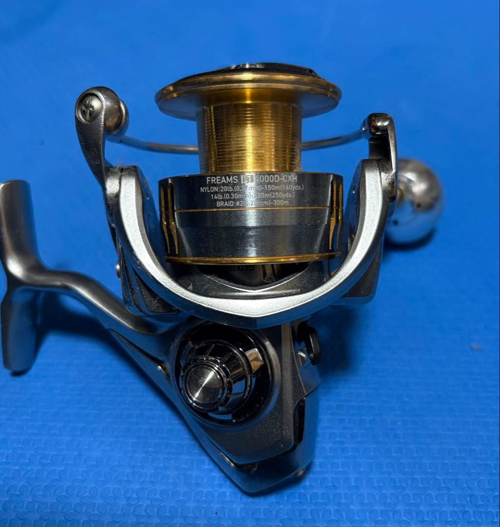 Daiwa スピニングリール シルバー/ゴールド