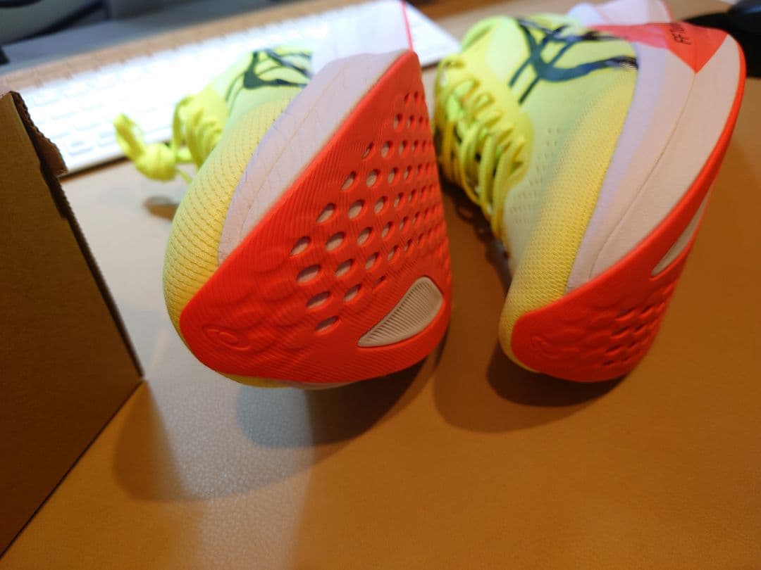 『ほぼ 新品です』ASICS Magic Speed 4 26.5cm