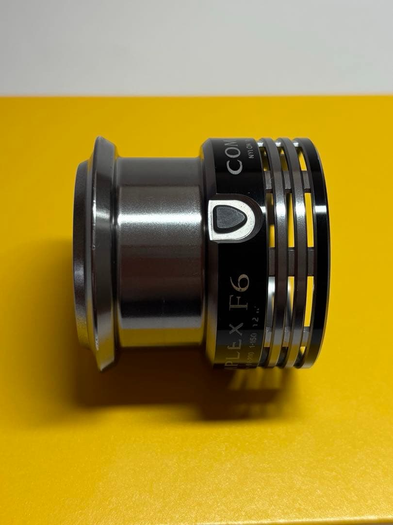 SHIMANO09コンプレックスF6リール本体　　　スプールセット