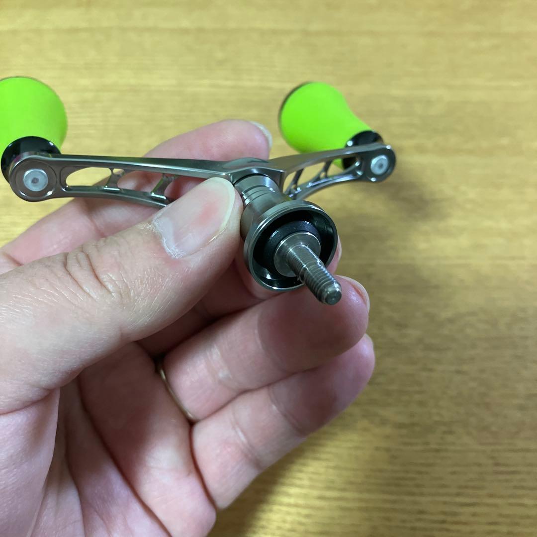 美品　ハイテン　80mm シマノ用　ダブルハンドル　ノブカスタム　スタンド