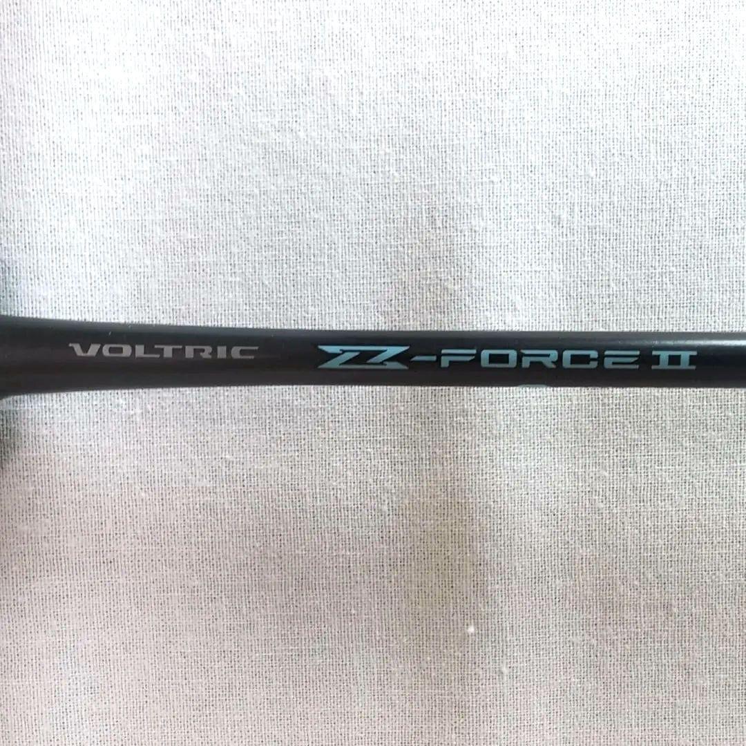 ヨネックス バドミントンラケット　ボルトリックＺフォース2 4UG5 33A