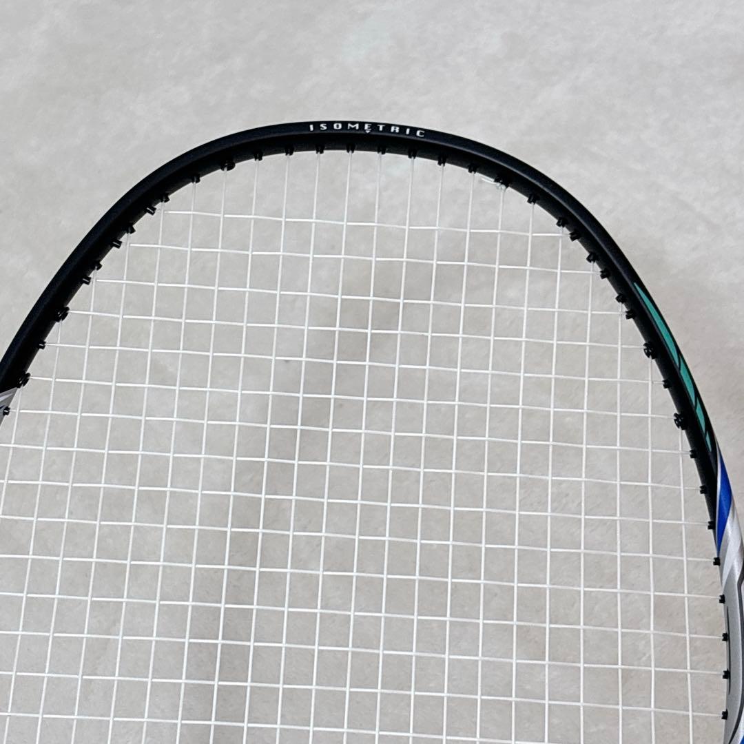 【極美品】YONEX ARCSABER LITE ラケット バドミントン