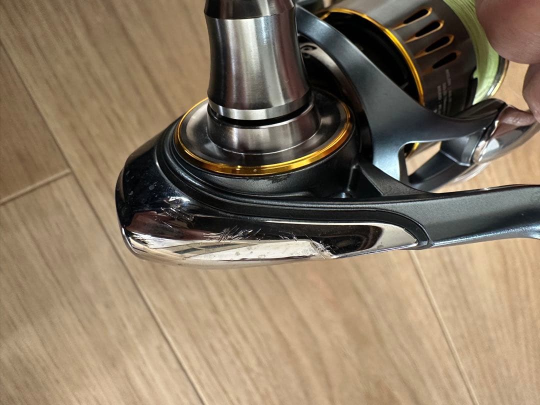 23エアリティ　DAIWA LT2500S-DH スピニングリール