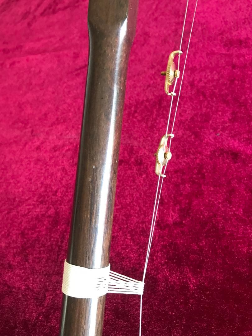 処分・二胡★中古品★錦蛇本皮★初心者用★二胡練習必需品揃い