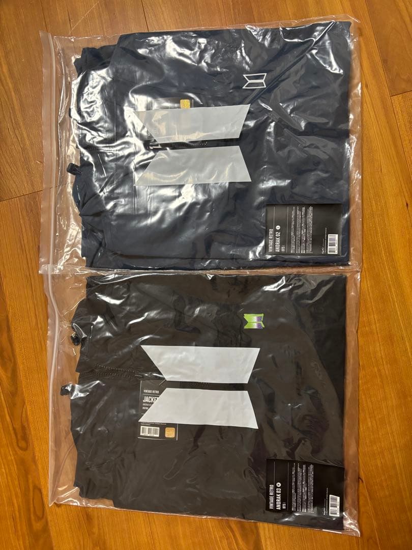 BTS ANORAK （Jung Kook M）（JIMIN L ）2枚セット