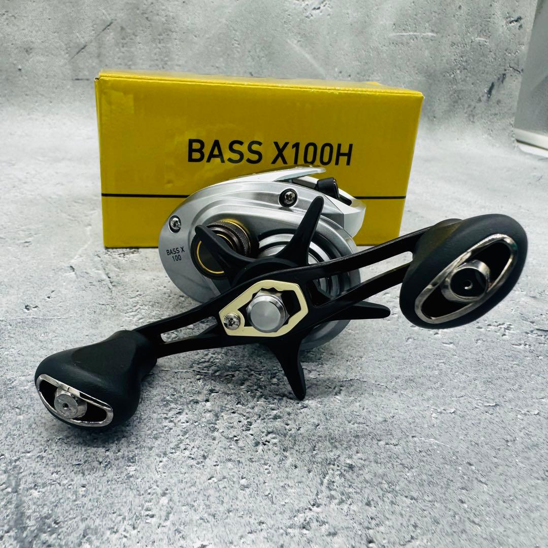 Daiwa ダイワ BASS X100H ベイトリール シルバー