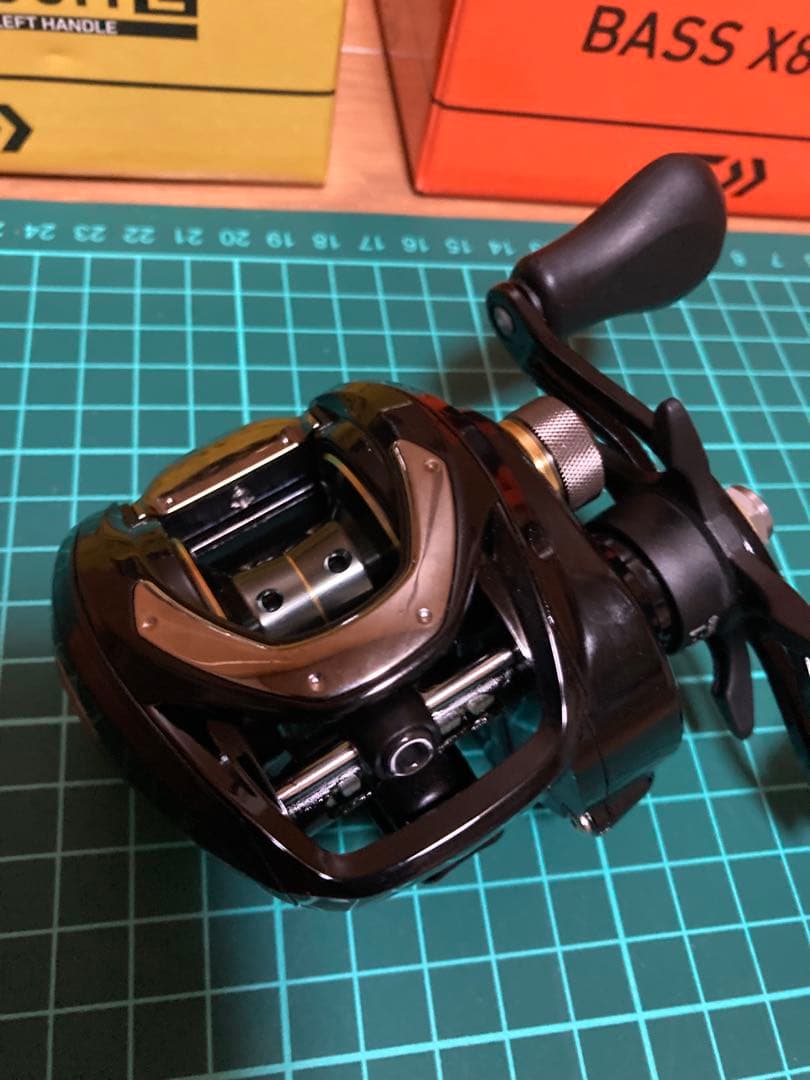 ダイワ　バスX100H バスX80SH 左巻き80SH用 軽量スプール最終値下げ